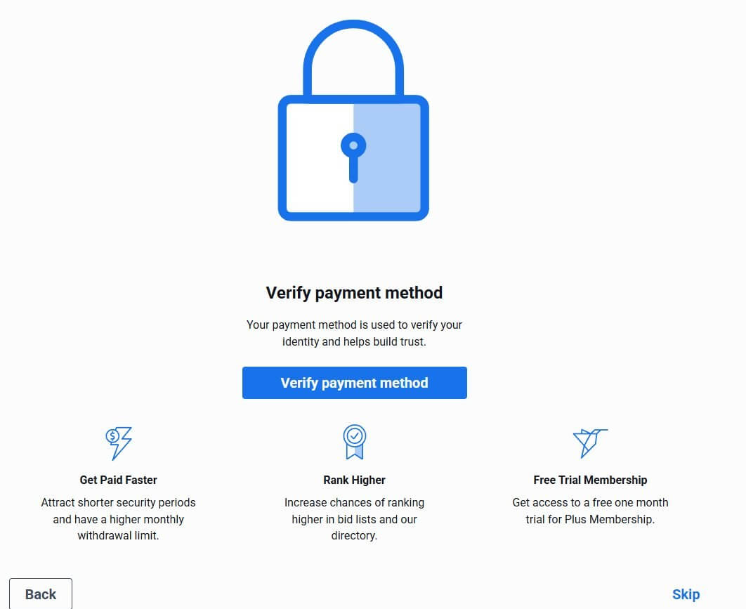 Freelancer验证支付方式的页面，说明完成验证后可以提升信任度、加快收款并提高投标排名