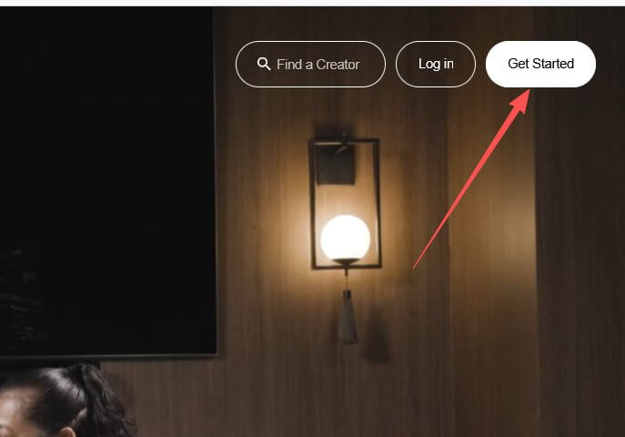 Patreon官网首页右上角的三个按钮，从左到右分别是Find a Creator搜索创作者、Log in登录和白底的Get Started开始注册